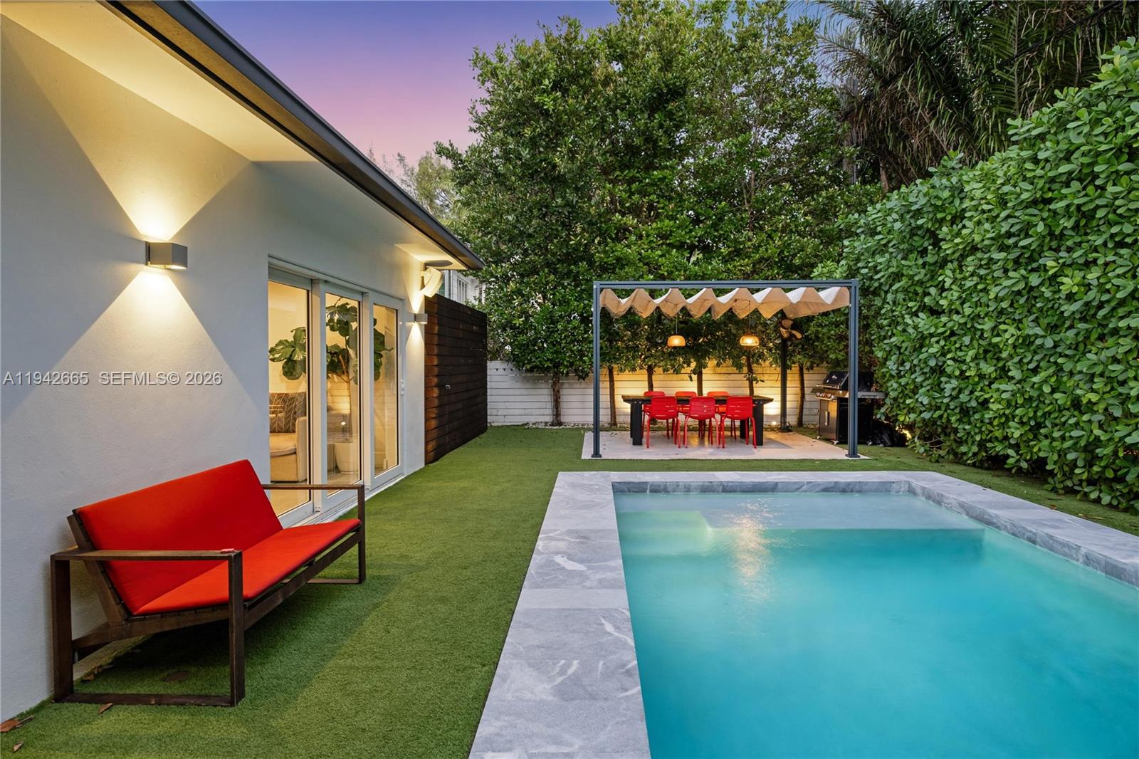 670 NE 58th St Miami, FL 33137