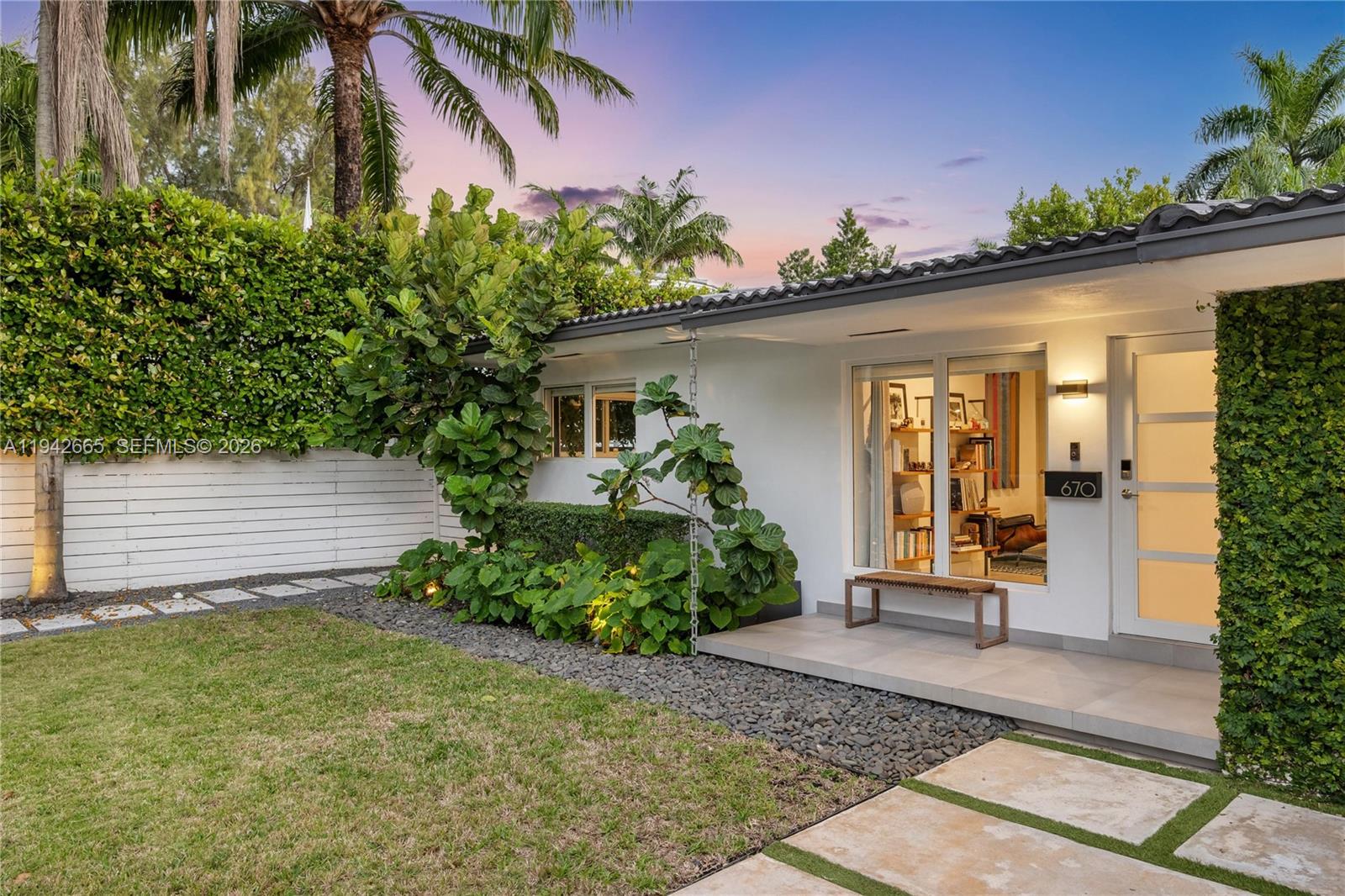 670 NE 58th St Miami, FL 33137