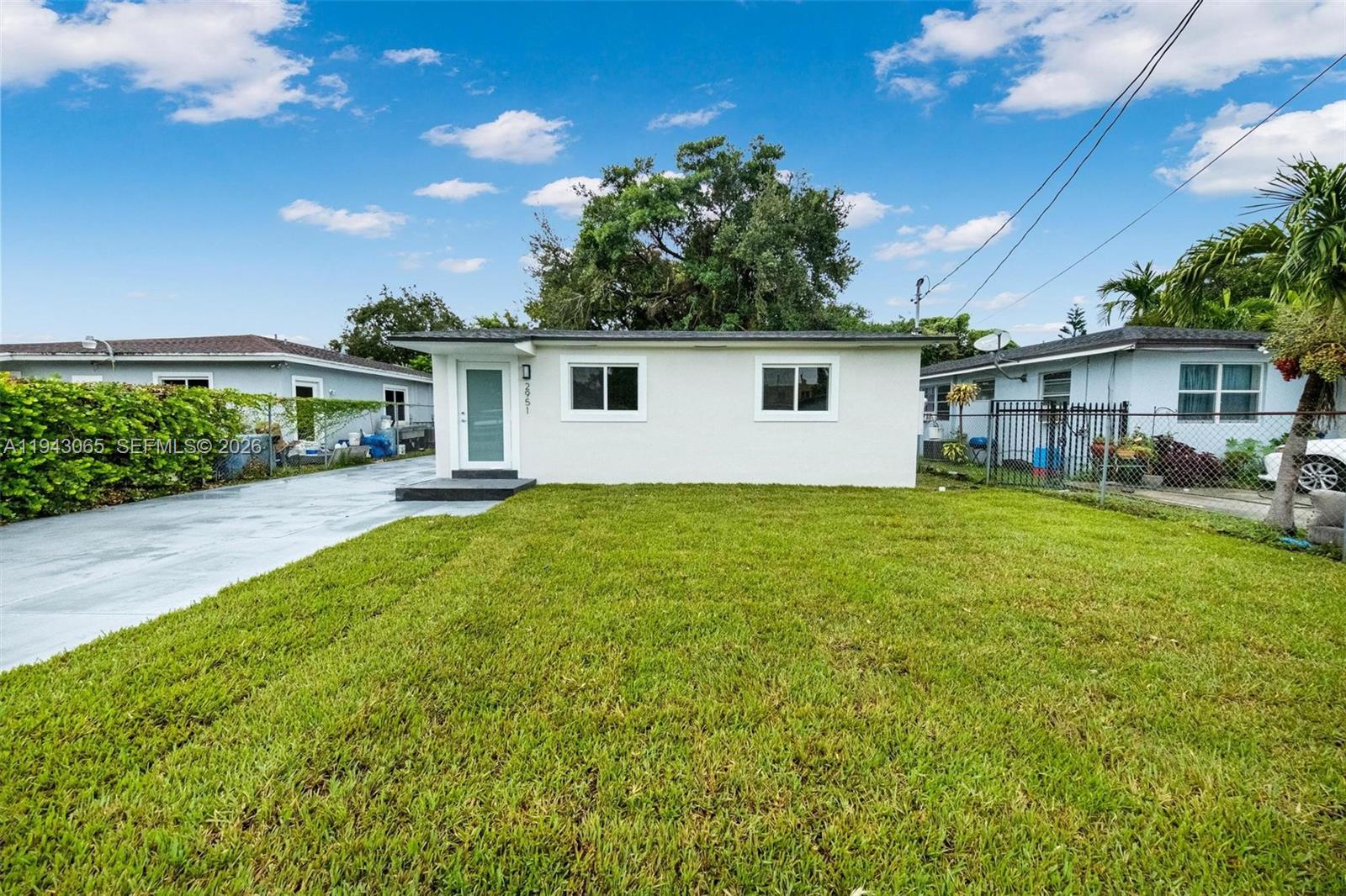 2951 NW 47th St Miami, FL 33142