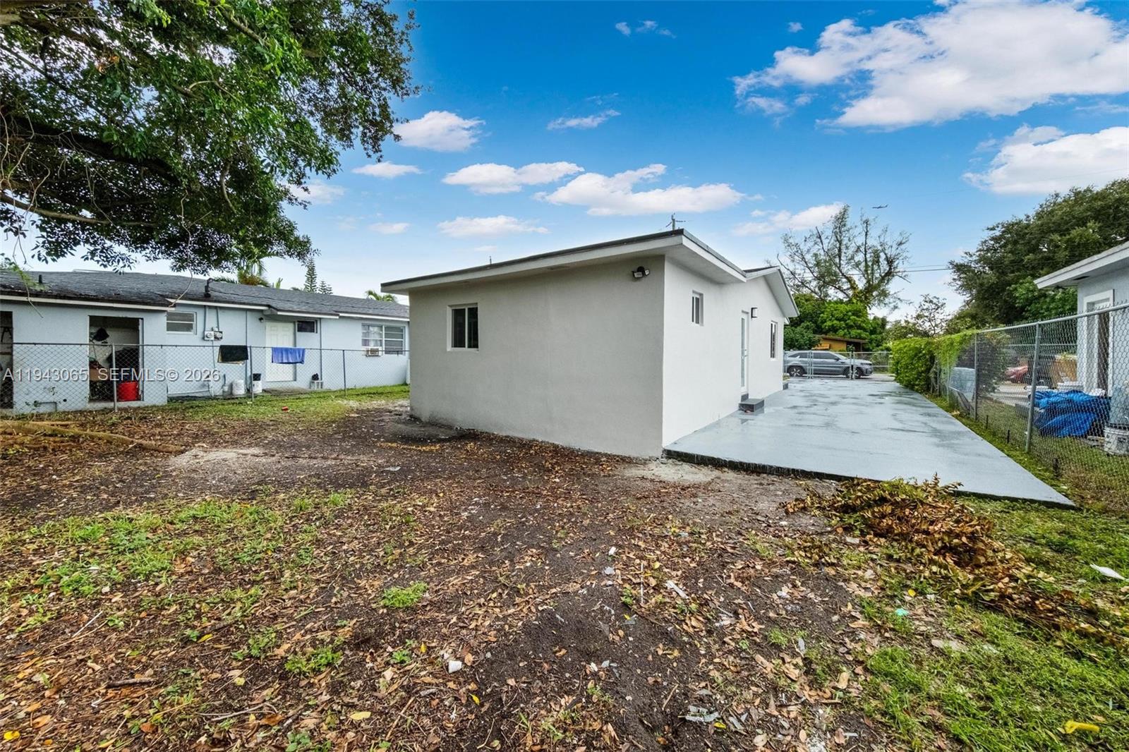 2951 NW 47th St Miami, FL 33142