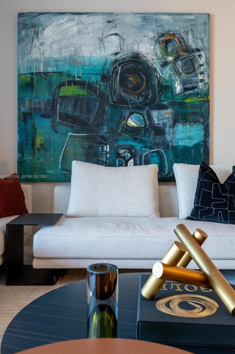 300 Biscayne Blvd Way #3403 Miami, FL 33131