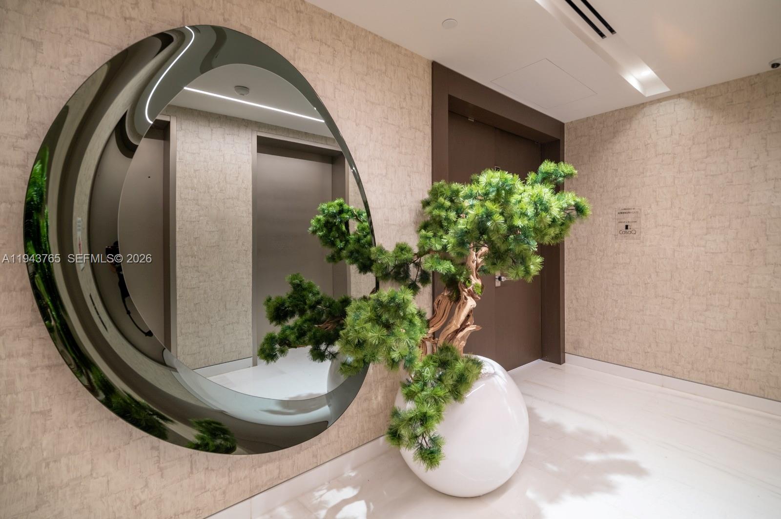 300 Biscayne Blvd Way #3403 Miami, FL 33131