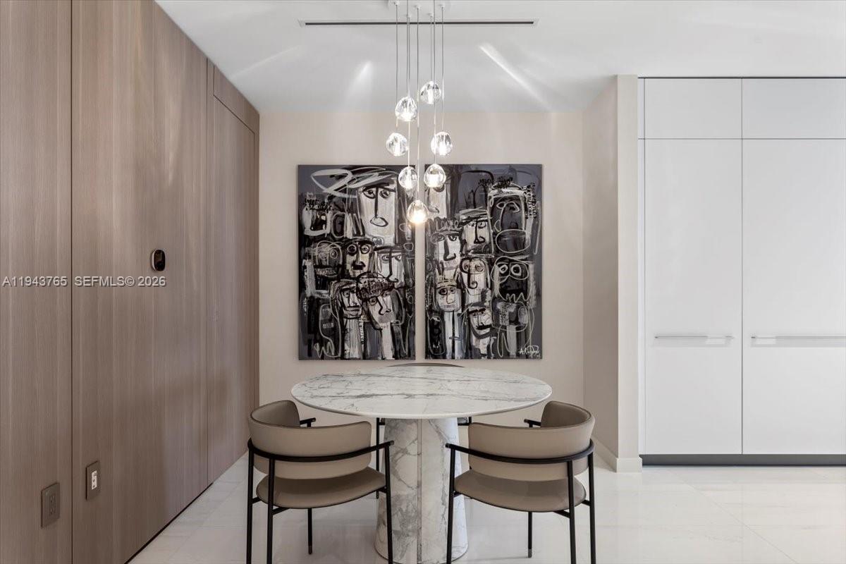 300 Biscayne Blvd Way #3403 Miami, FL 33131