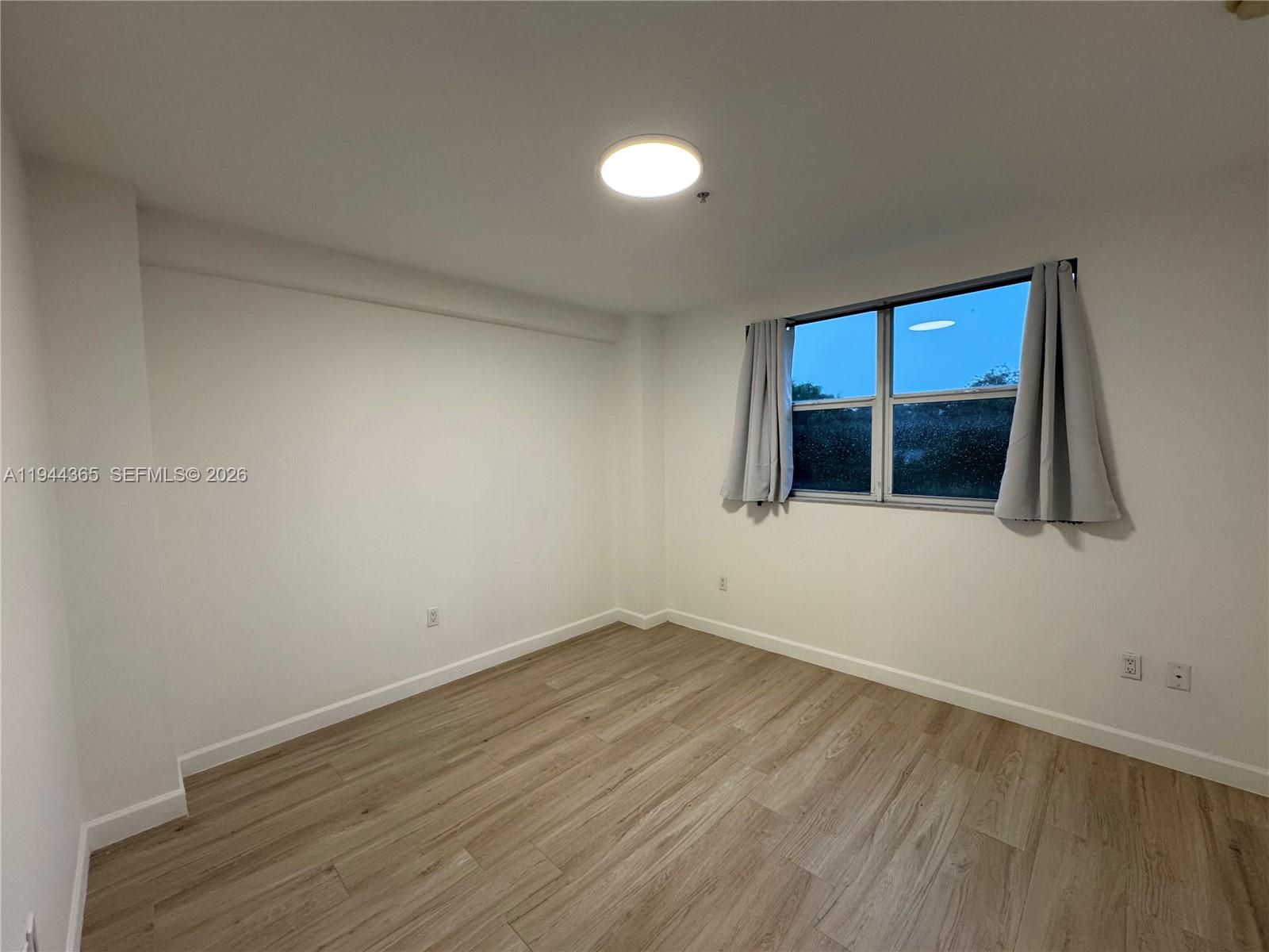 529 NE 62nd St #303 Miami, FL 33138