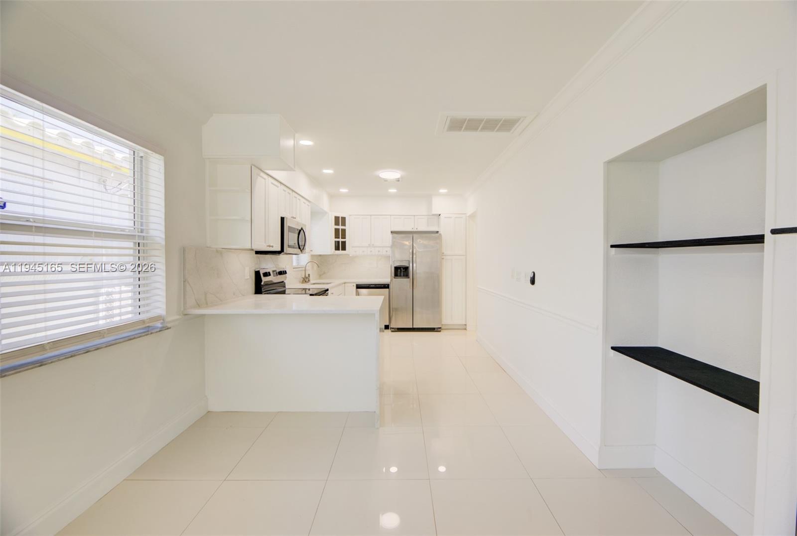 1627 Moffett St Hollywood, FL 33020