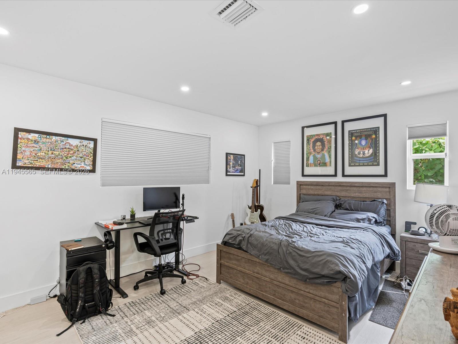 5265 SW 78th St Miami, FL 33143