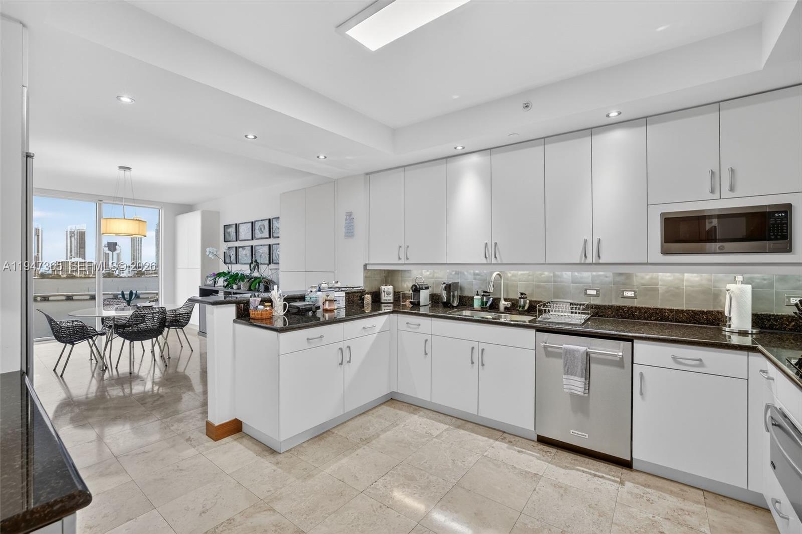 3201 NE 183rd St #906 Aventura, FL 33160