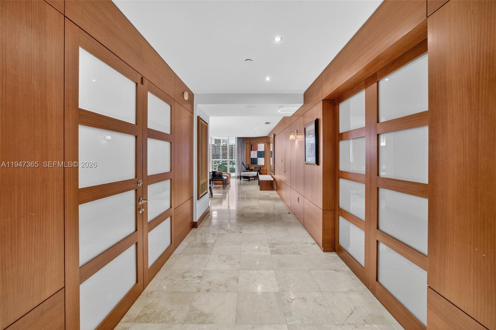 3201 NE 183rd St #906 Aventura, FL 33160