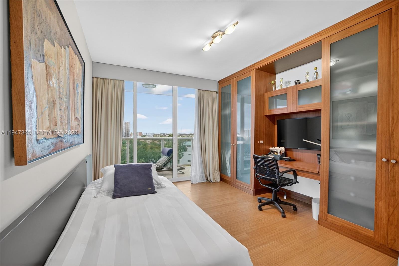 3201 NE 183rd St #906 Aventura, FL 33160