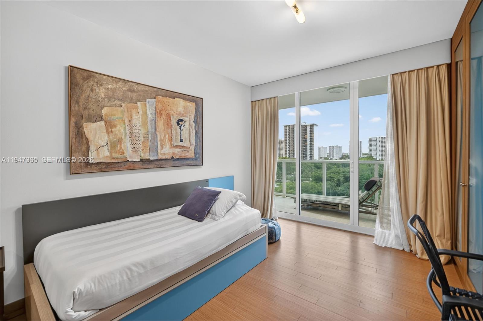 3201 NE 183rd St #906 Aventura, FL 33160