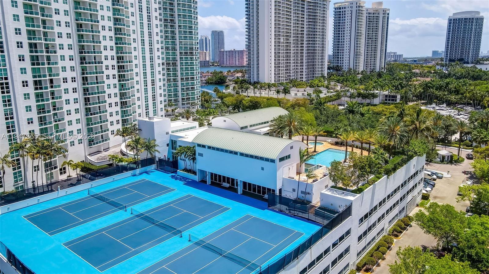 3201 NE 183rd St #906 Aventura, FL 33160