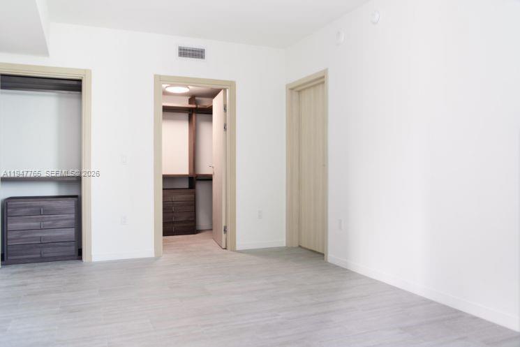 image Brickell Flatiron12