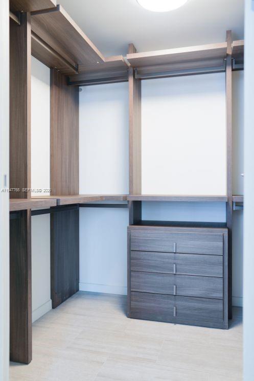 image Brickell Flatiron14