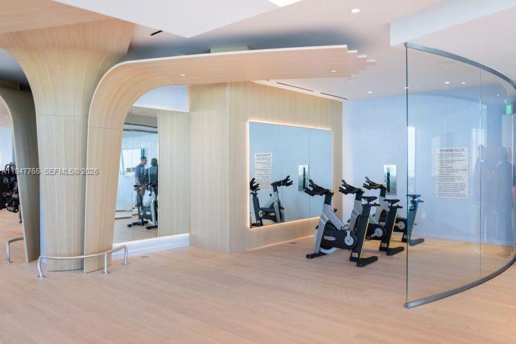 image Brickell Flatiron31