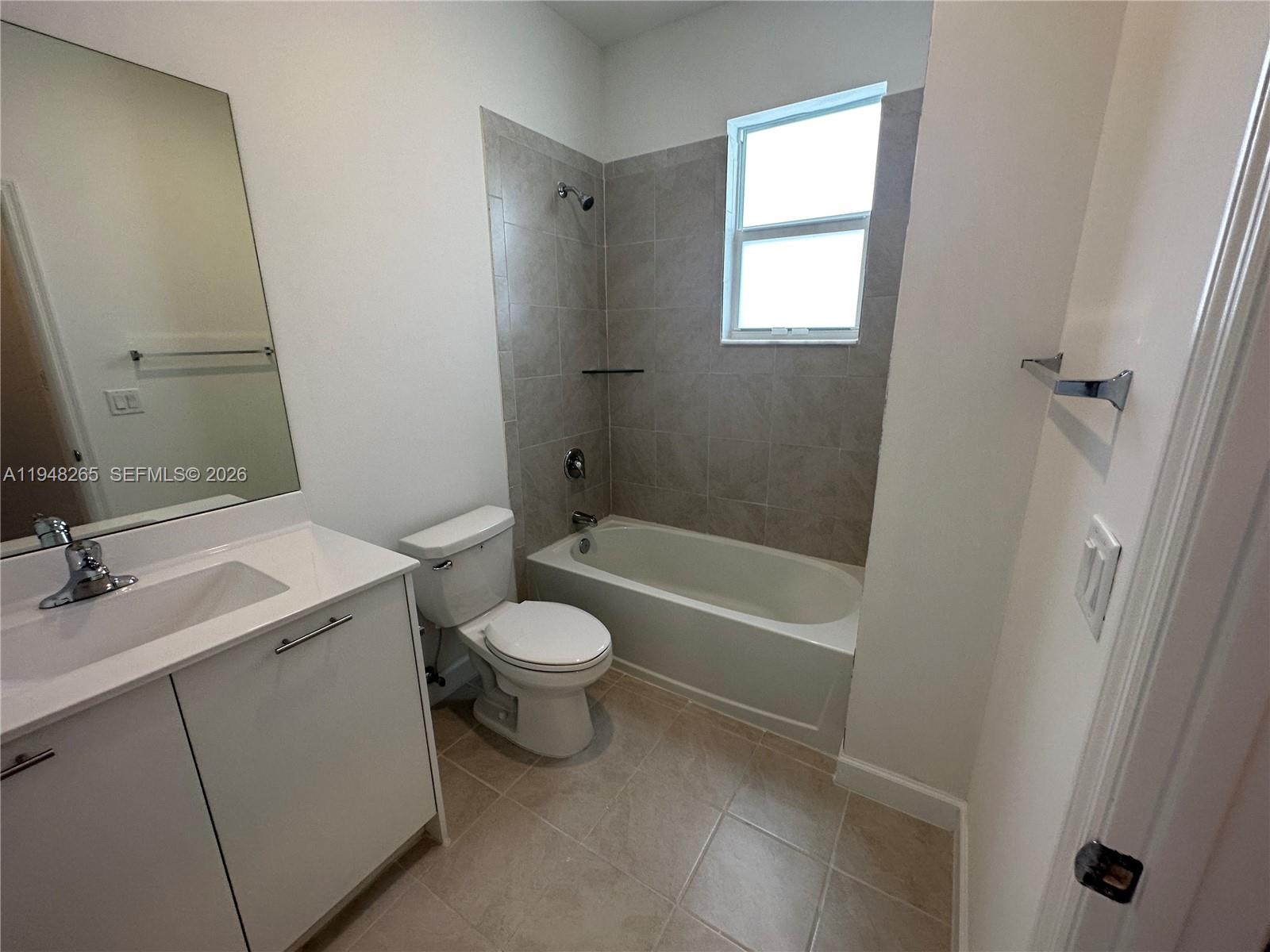 2382 NW 131st Cir Miami, FL 33167