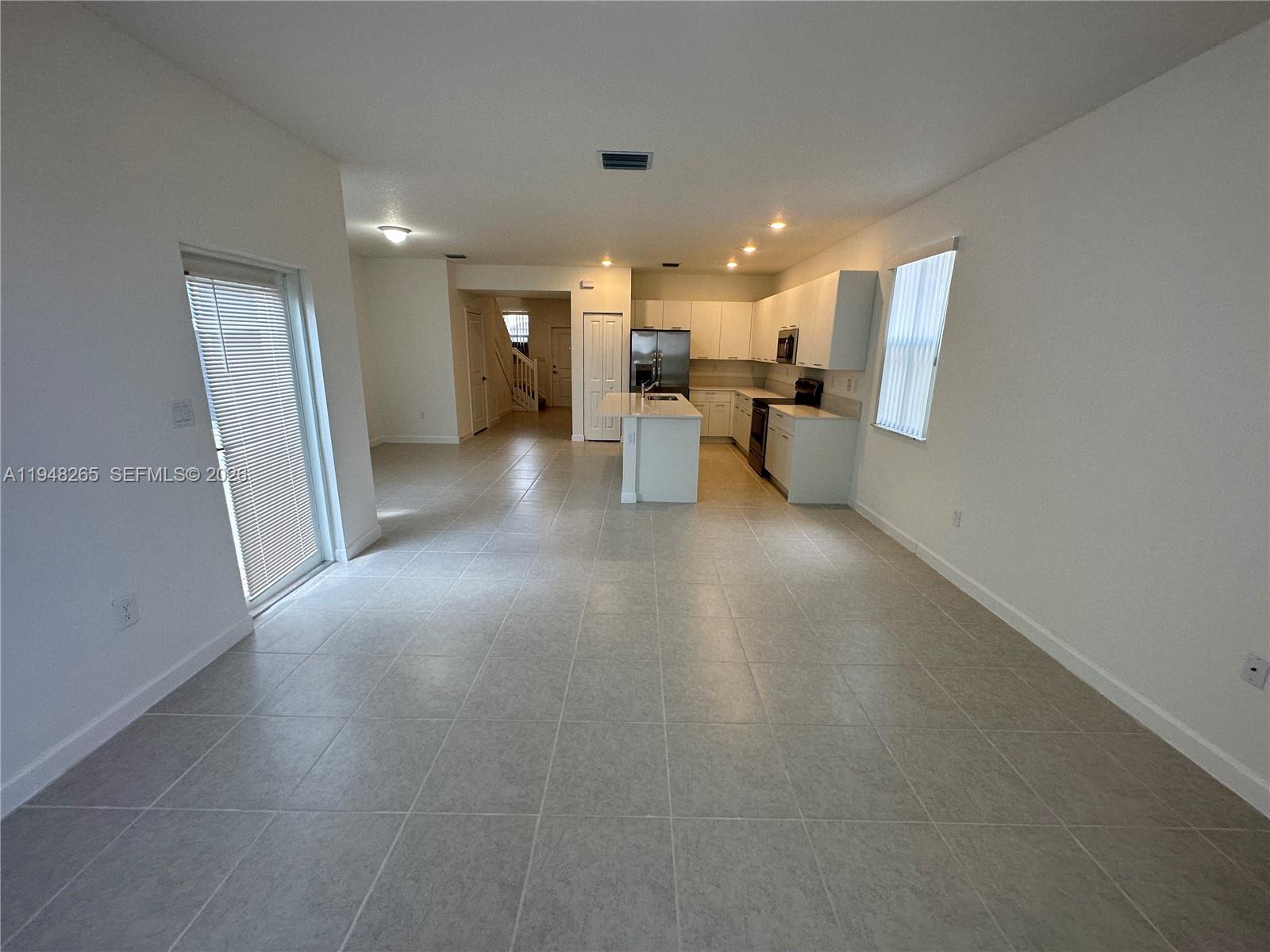 2382 NW 131st Cir Miami, FL 33167