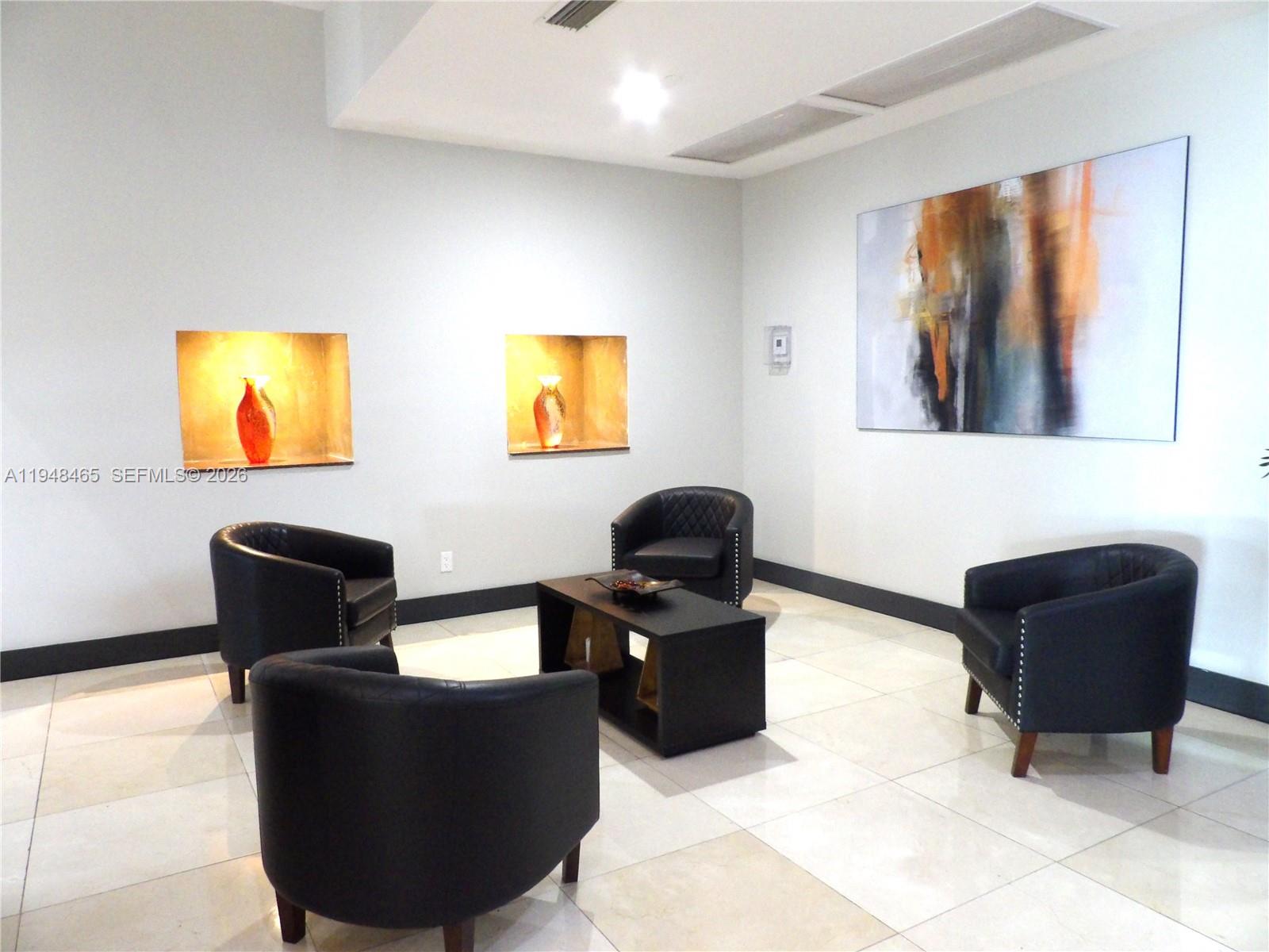 555 NE 15th St #14E Miami, FL 33132