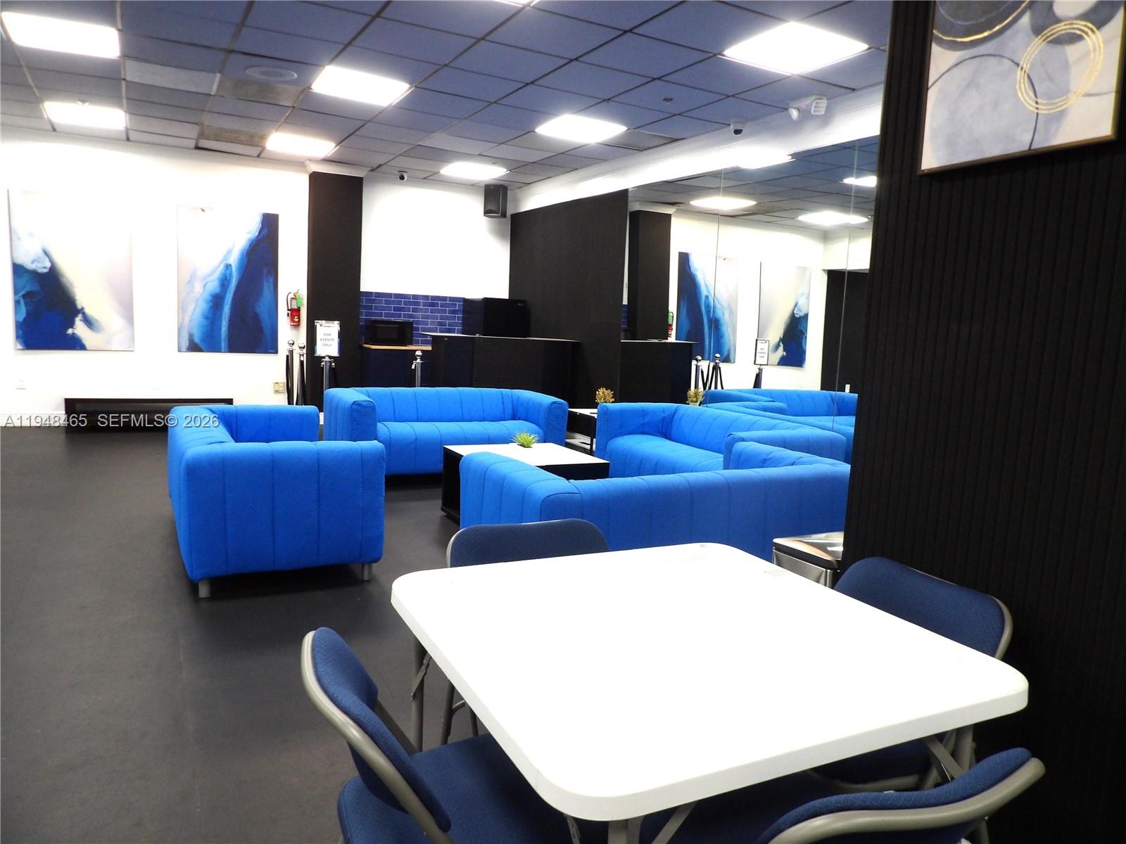 555 NE 15th St #14E Miami, FL 33132