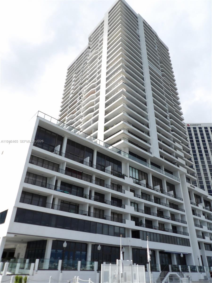 555 NE 15th St #14E Miami, FL 33132