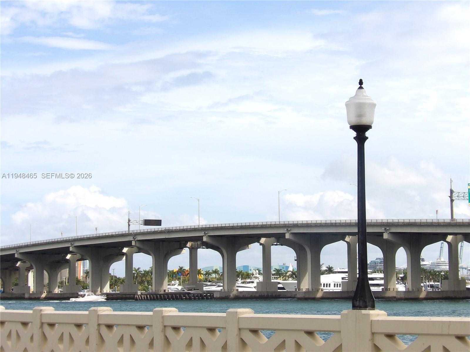 555 NE 15th St #14E Miami, FL 33132