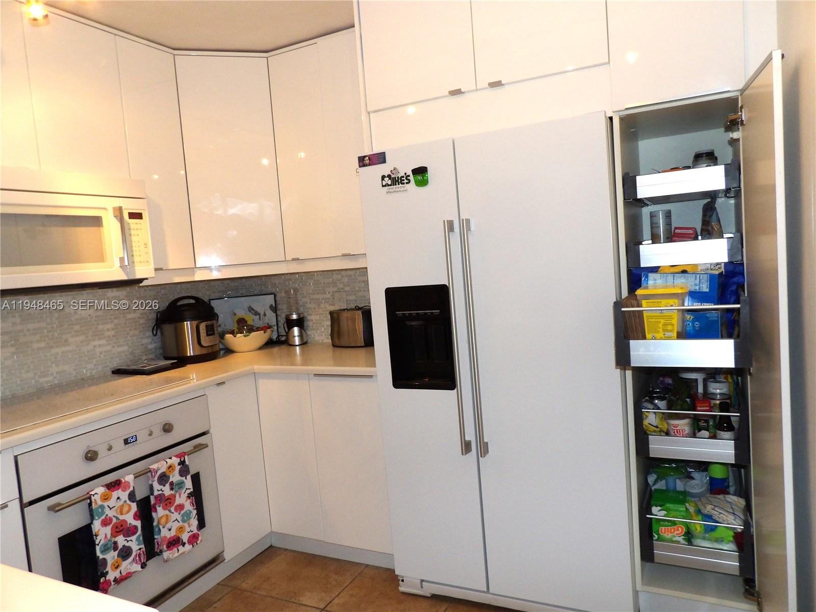 555 NE 15th St #14E Miami, FL 33132