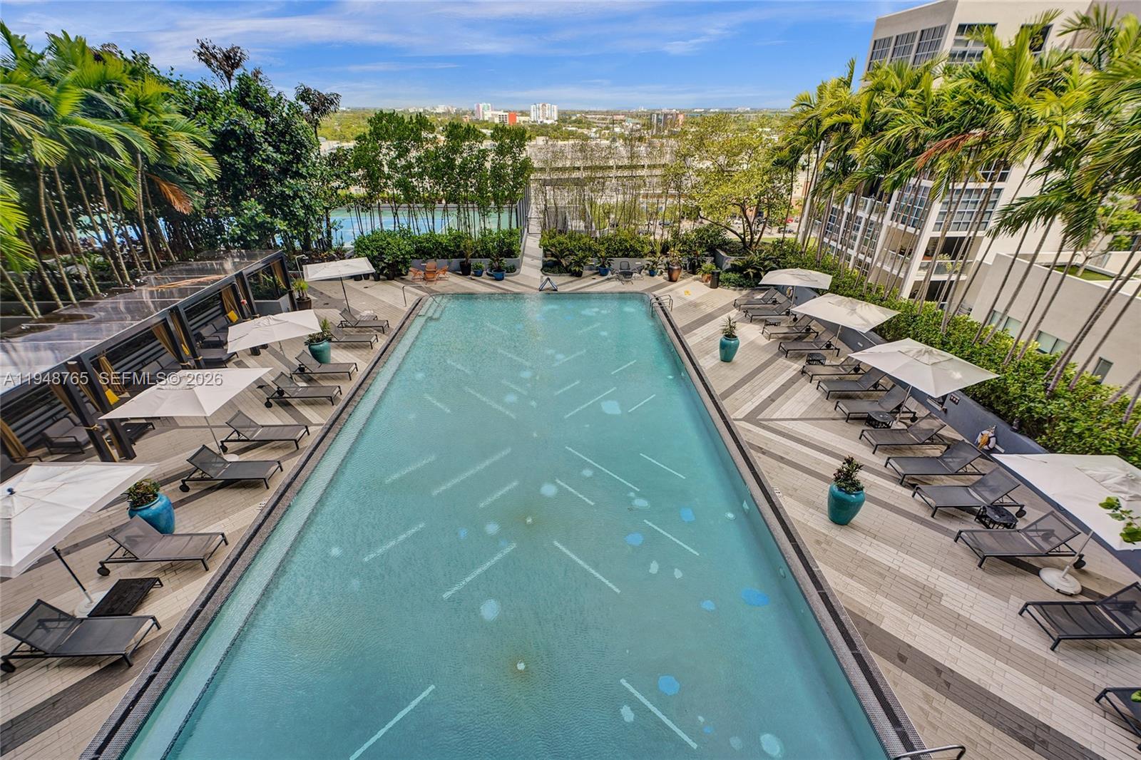 image Hyde Midtown35