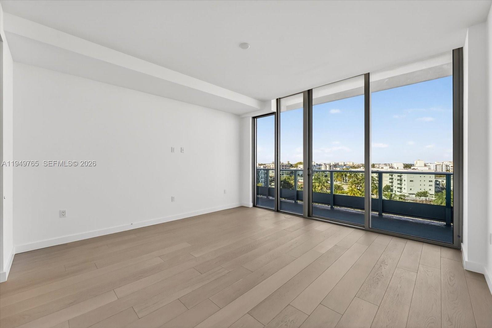 9201 E Bay Hbr Dr #UPH02 Bay Harbor Islands, FL 33154