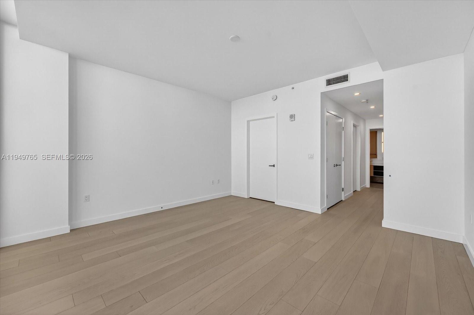 9201 E Bay Hbr Dr #UPH02 Bay Harbor Islands, FL 33154