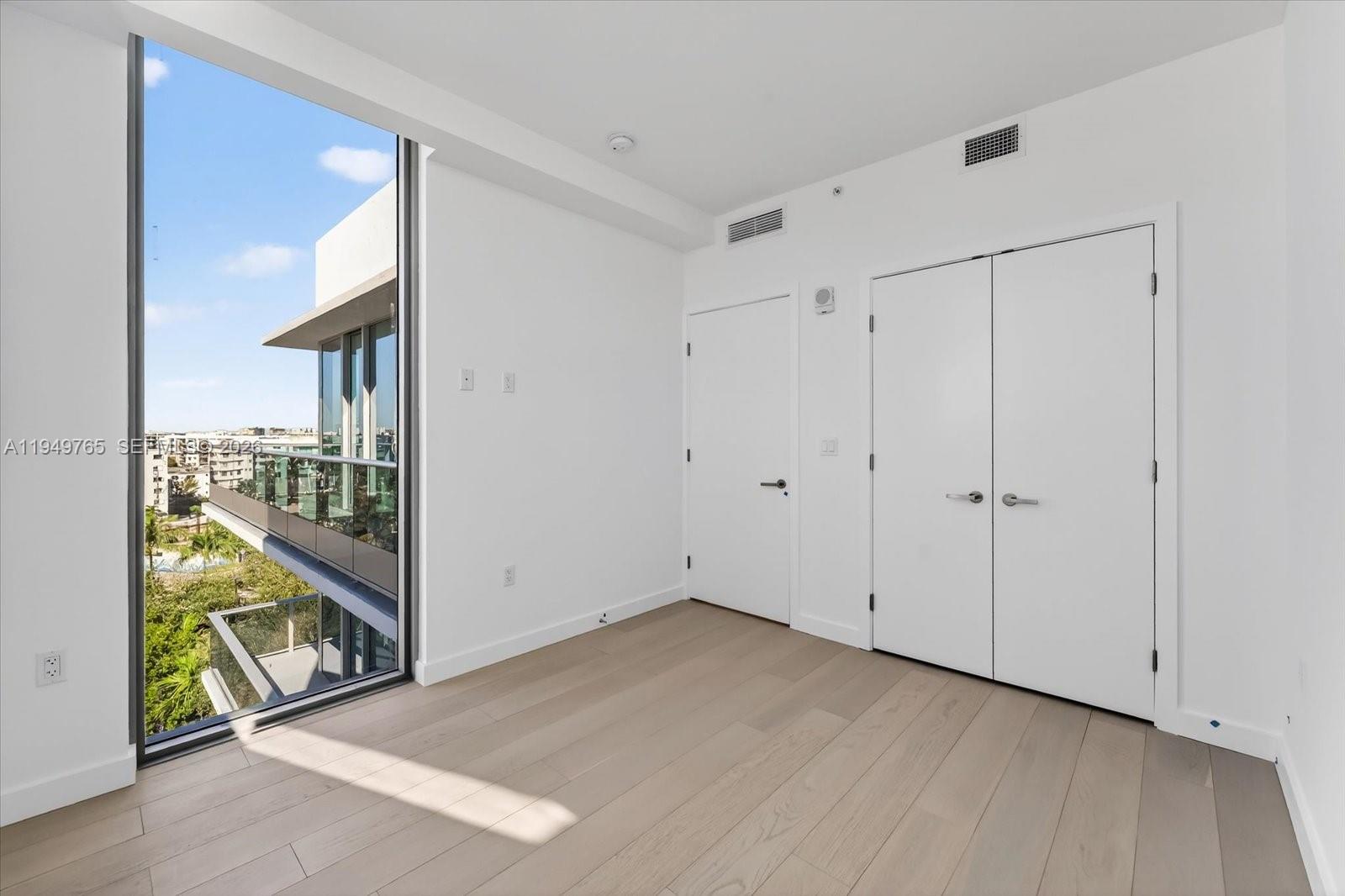 9201 E Bay Hbr Dr #UPH02 Bay Harbor Islands, FL 33154