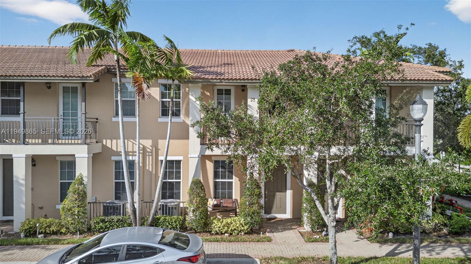 14615 SW 14th St #14615 Pembroke Pines, FL 33027