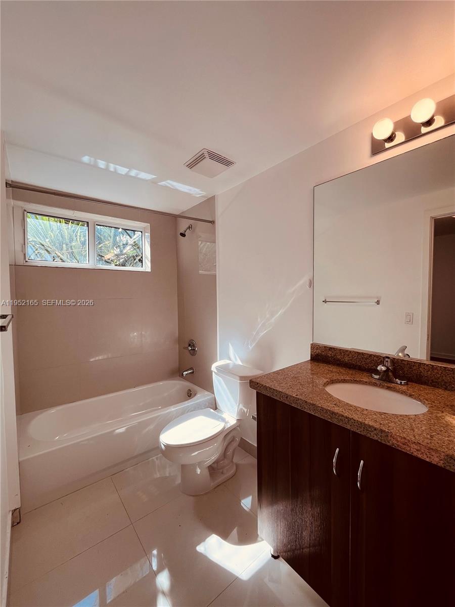 image 23 Biscayne Bay12