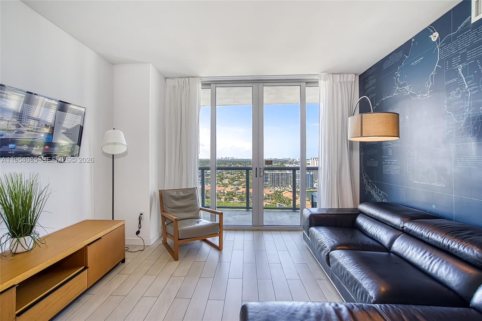 image Beachwalk Condominium14