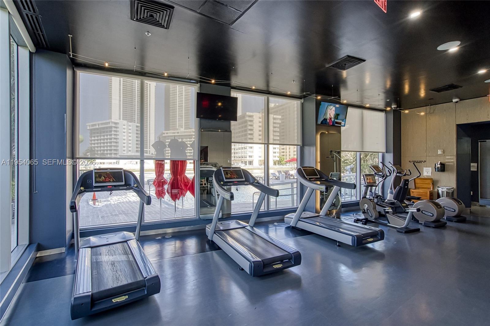 image Beachwalk Condominium32