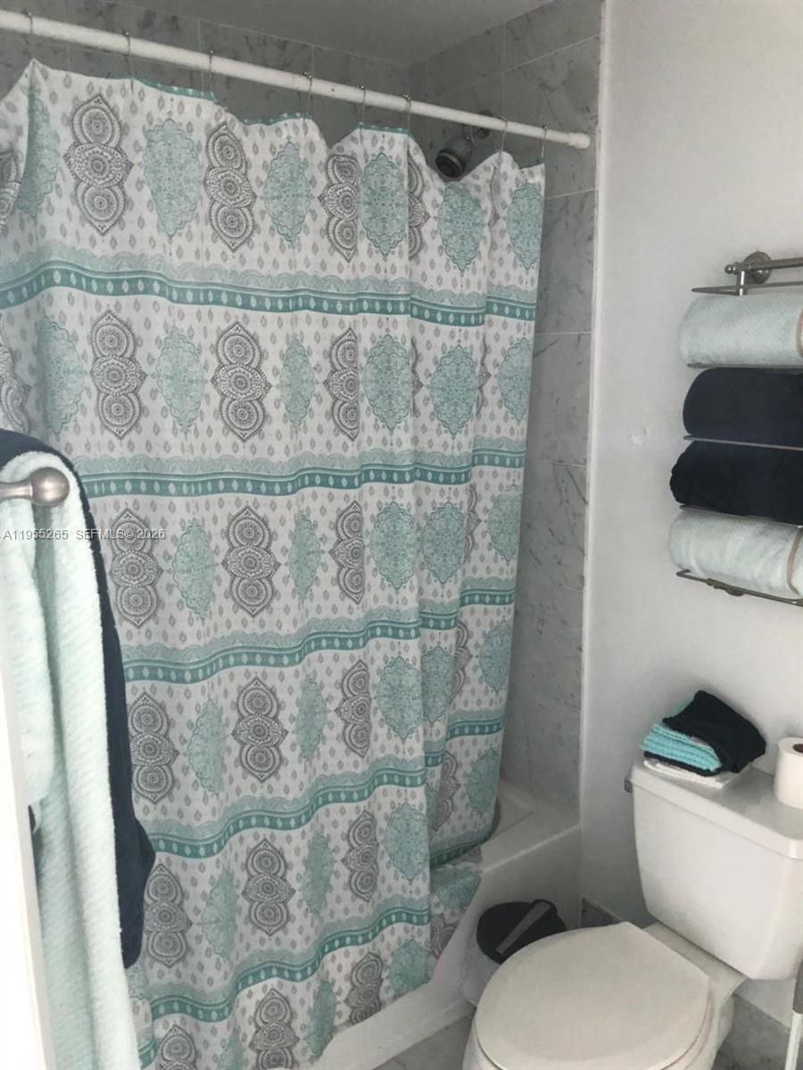 image Vizcayne South11