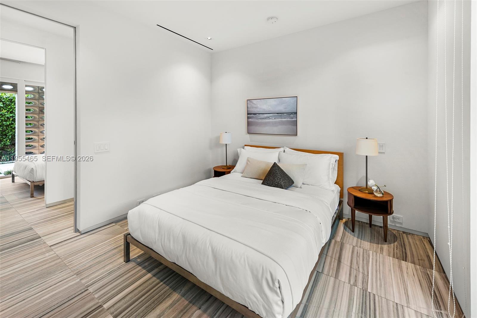 Undisclosed Address Miami Beach, FL 33139