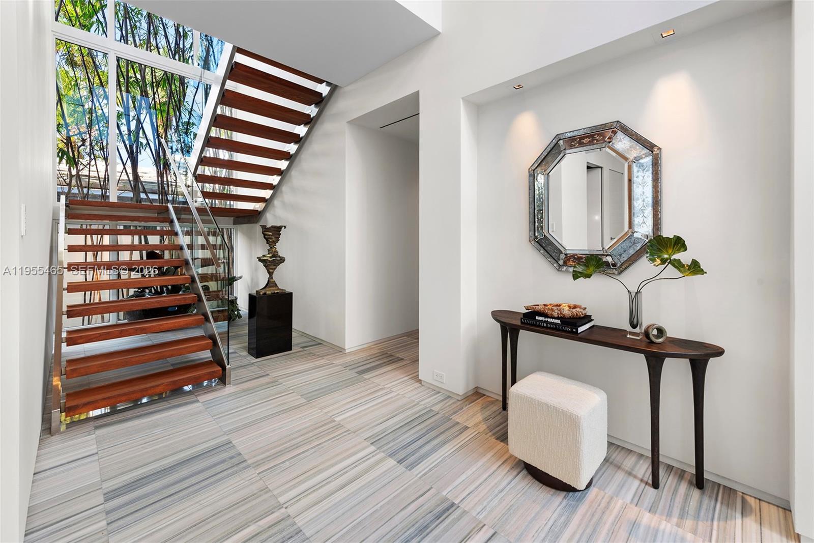 Undisclosed Address Miami Beach, FL 33139