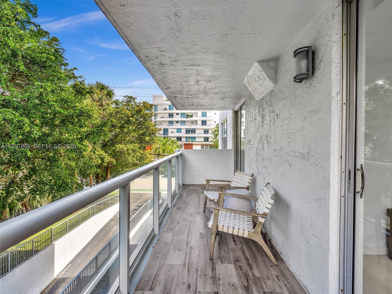 10000 W Bay Hbr Dr #201 Bay Harbor Islands, FL 33154