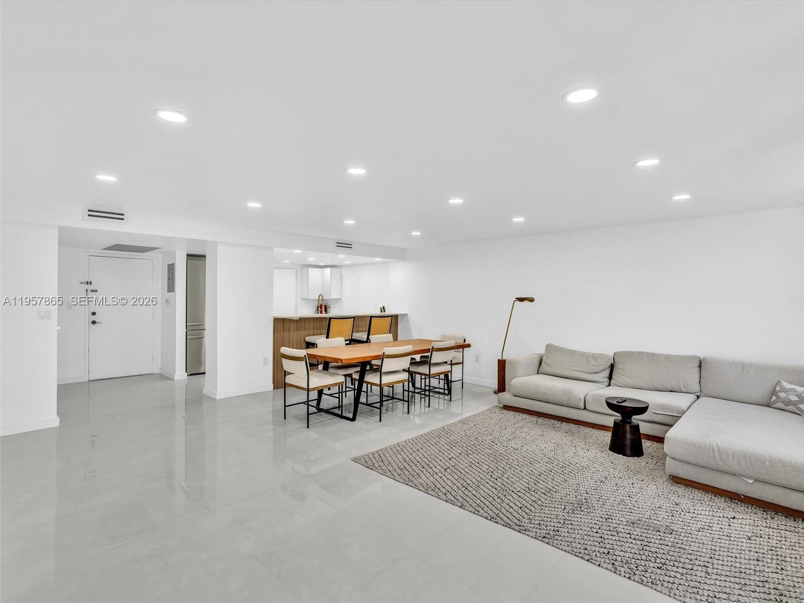 10000 W Bay Hbr Dr #201 Bay Harbor Islands, FL 33154