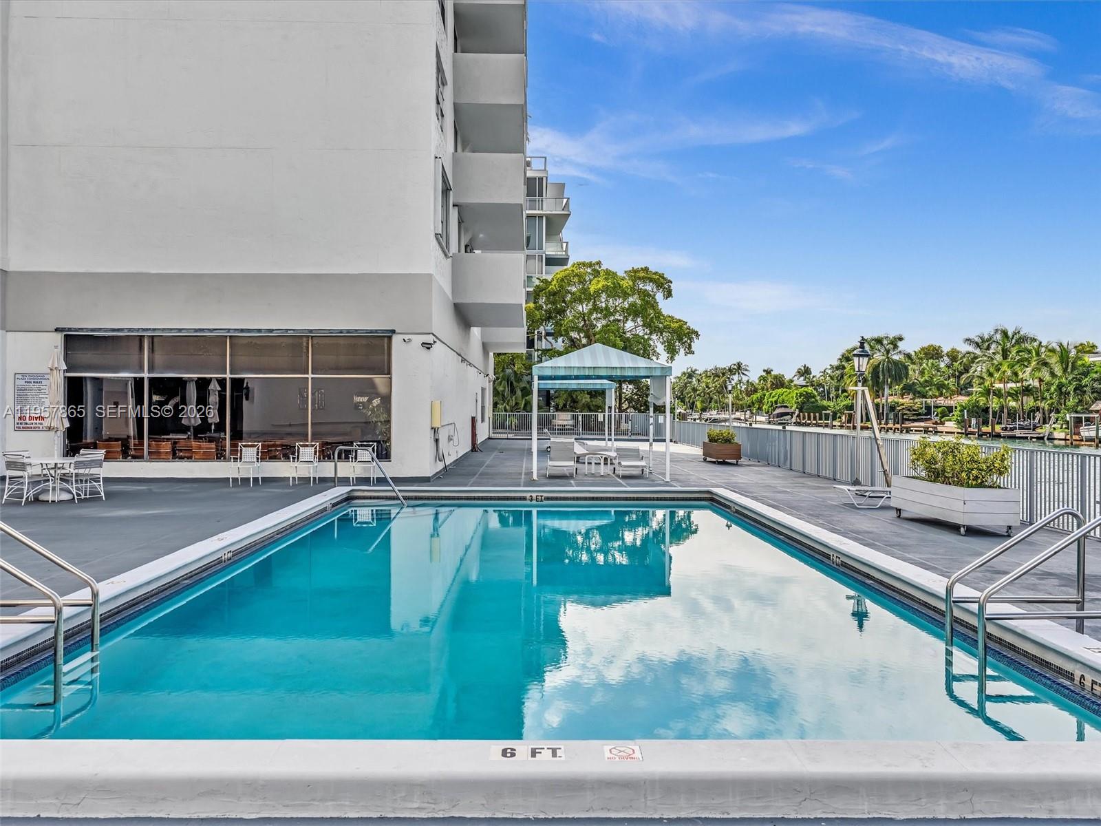 10000 W Bay Hbr Dr #201 Bay Harbor Islands, FL 33154