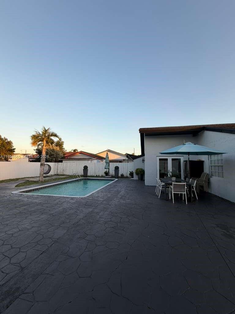 19707 SW 123rd Ct Miami, FL 33177