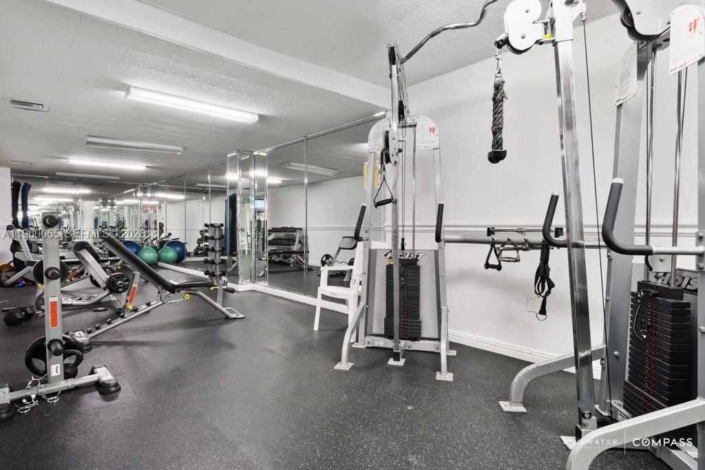 1950 S Ocean Dr #PHN Hallandale Beach, FL 33009