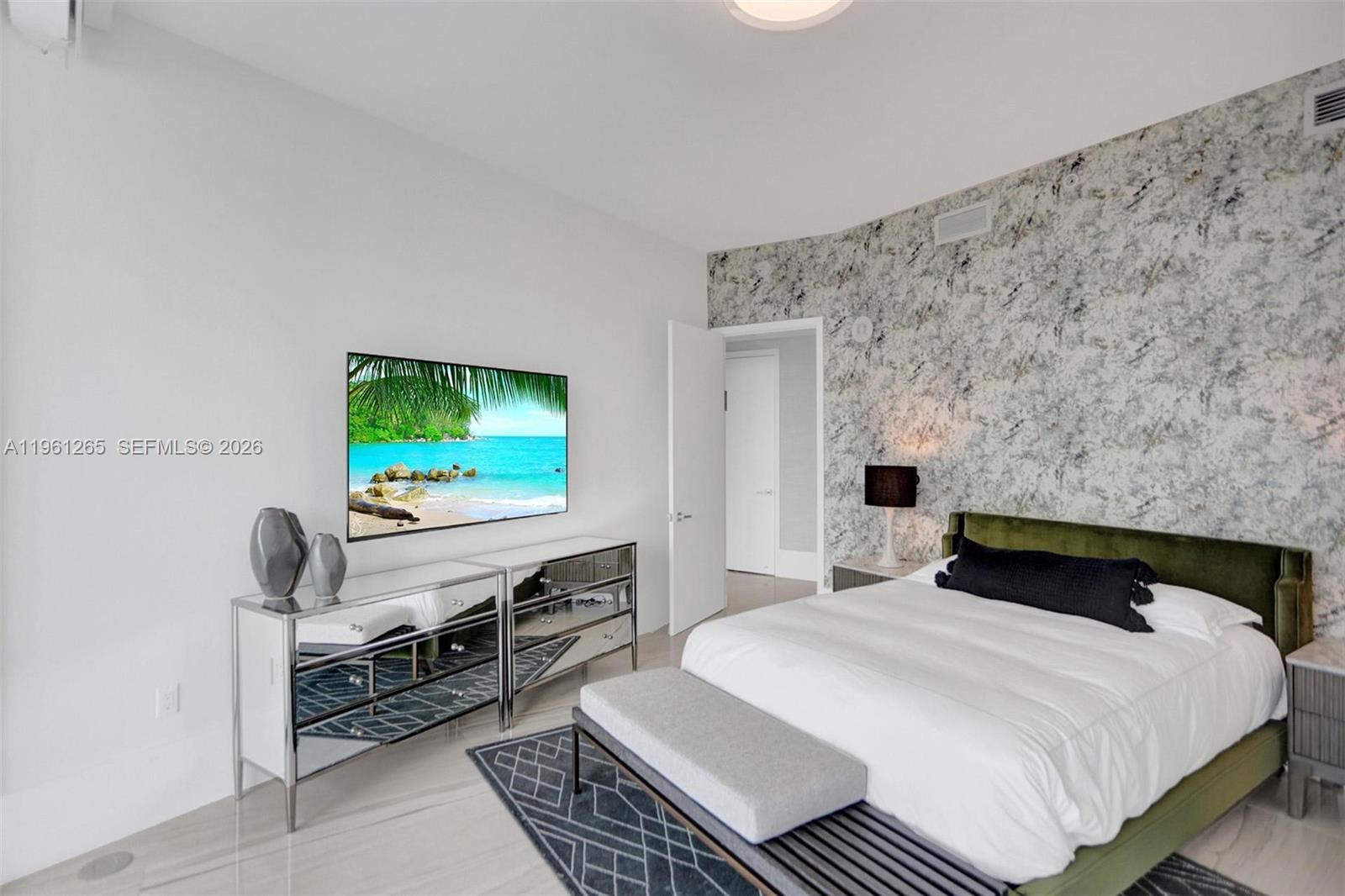 5500 Island Estates Dr #1105 Aventura, FL 33160