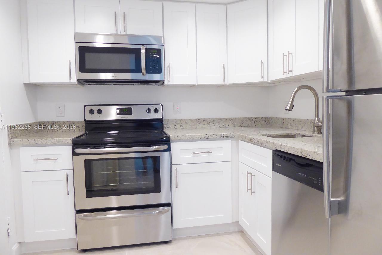 800 West Ave #540 Miami Beach, FL 33139