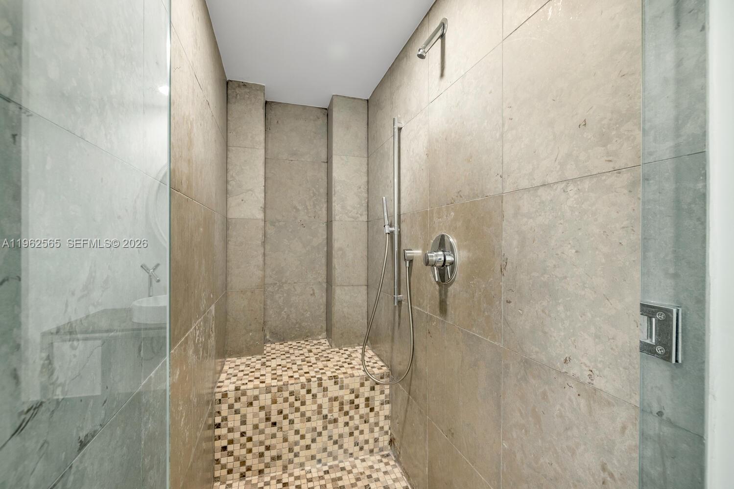 image Icon Brickell II15