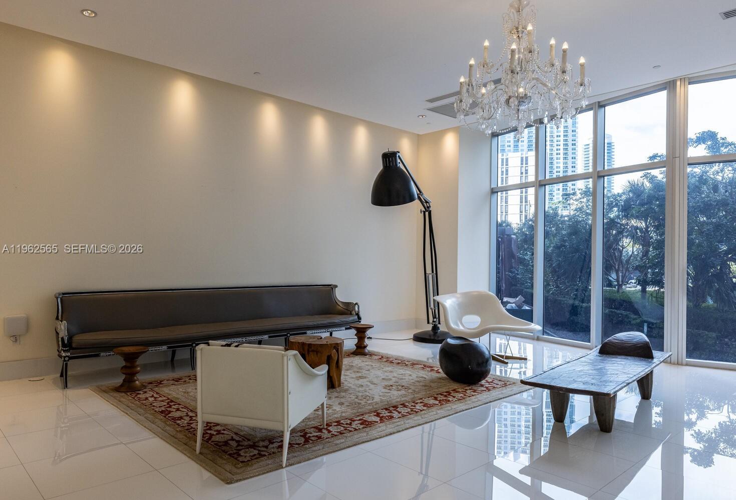 image Icon Brickell II18