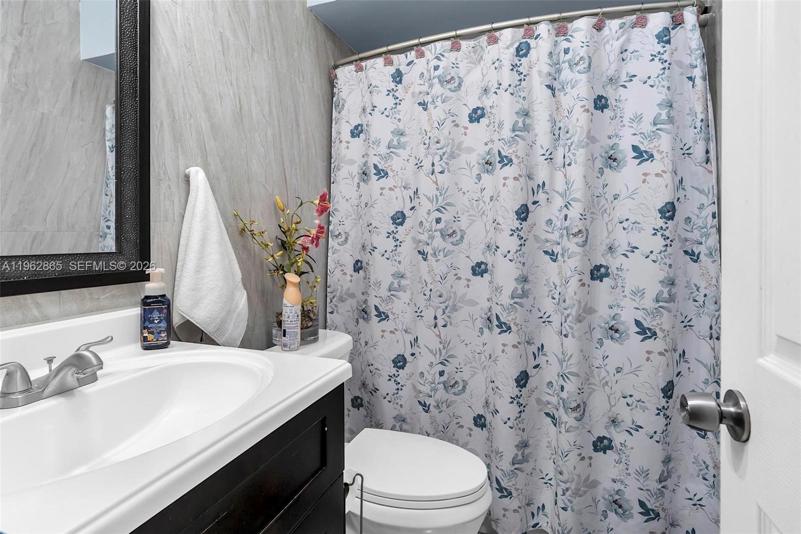 12201 SW 194th Ter Miami, FL 33177