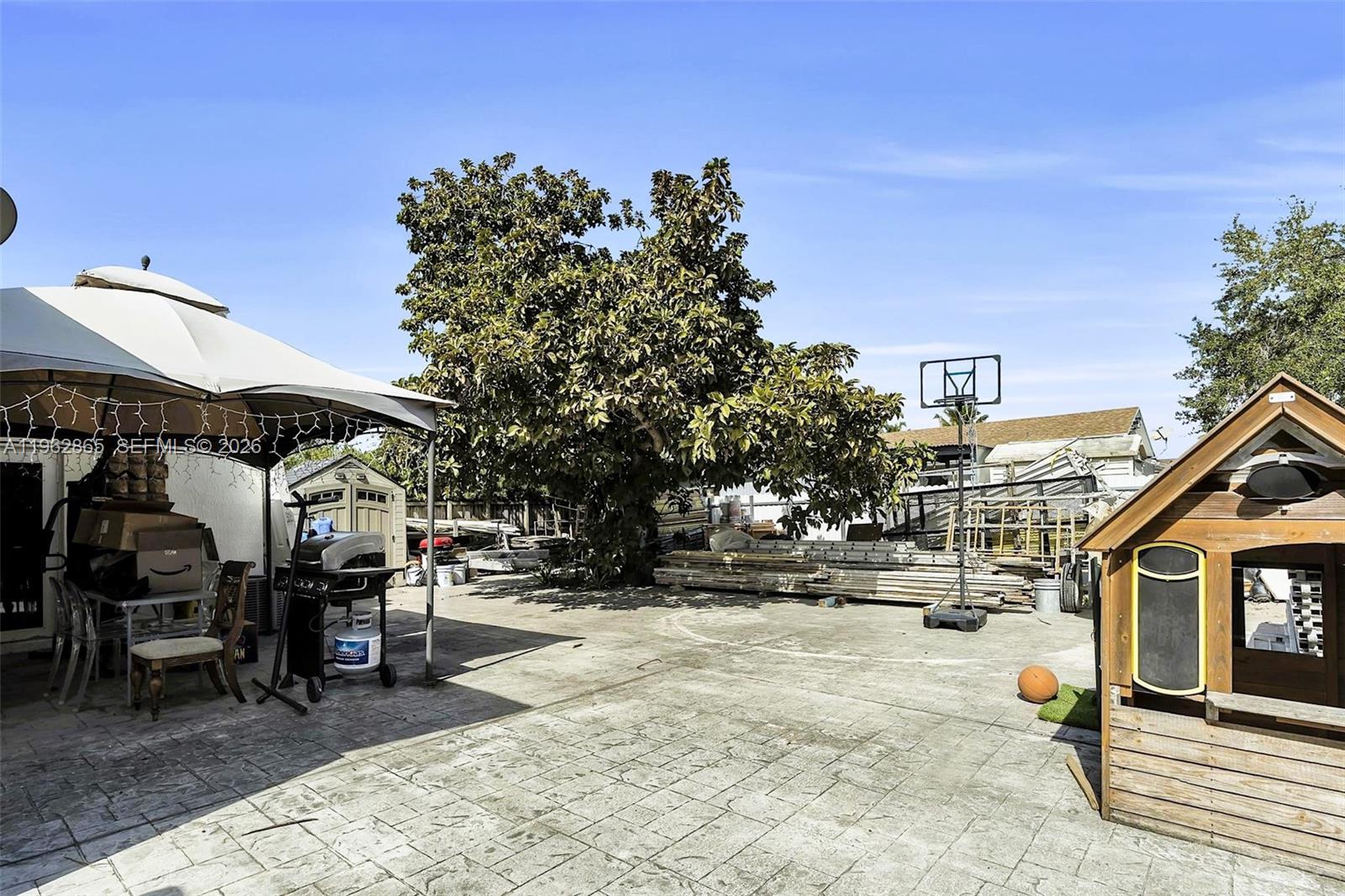 12201 SW 194th Ter Miami, FL 33177