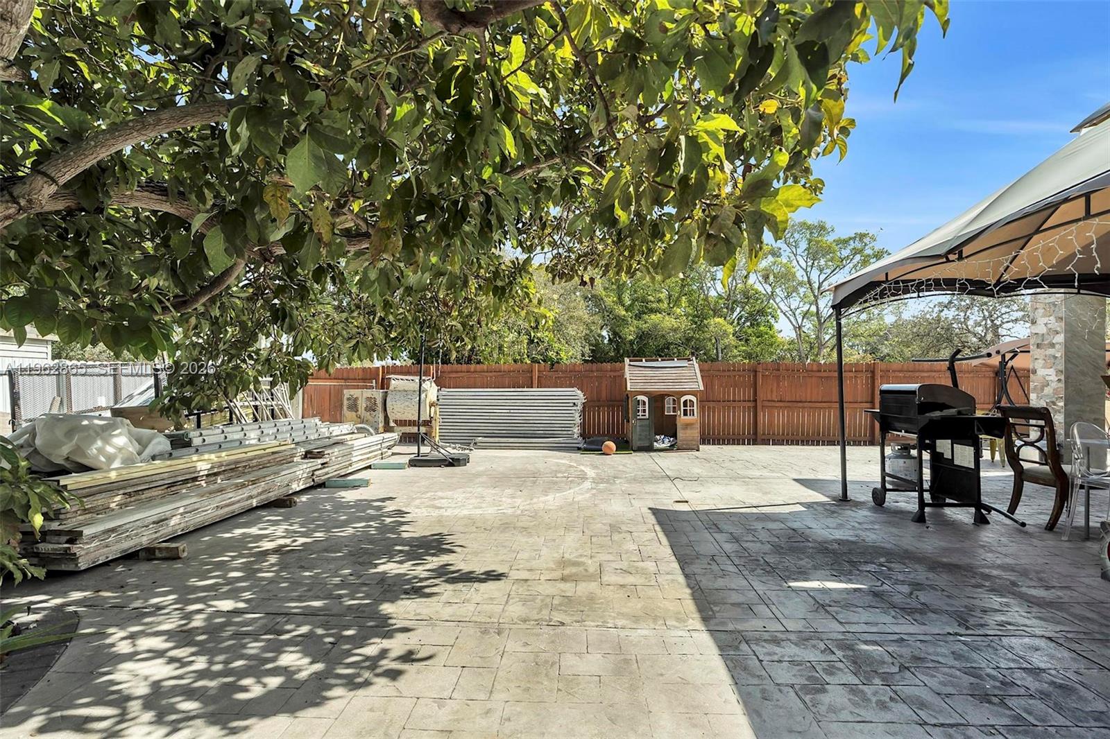 12201 SW 194th Ter Miami, FL 33177