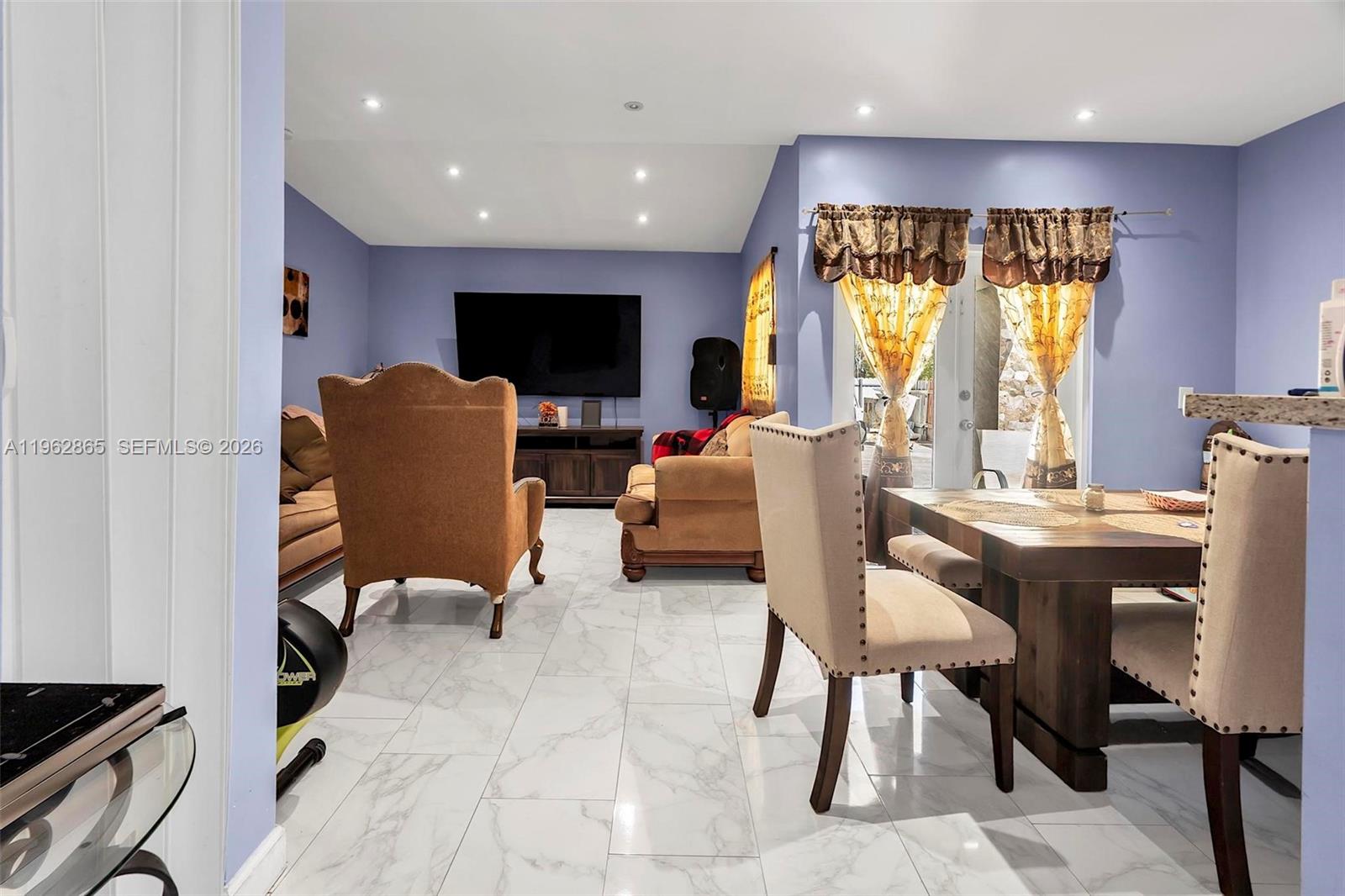 12201 SW 194th Ter Miami, FL 33177