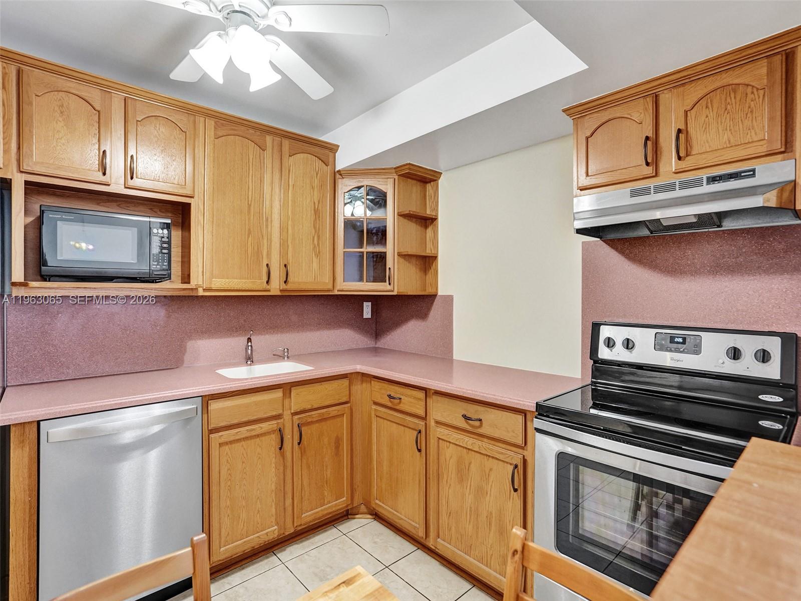 2001 Atlantic Shores Blvd #419